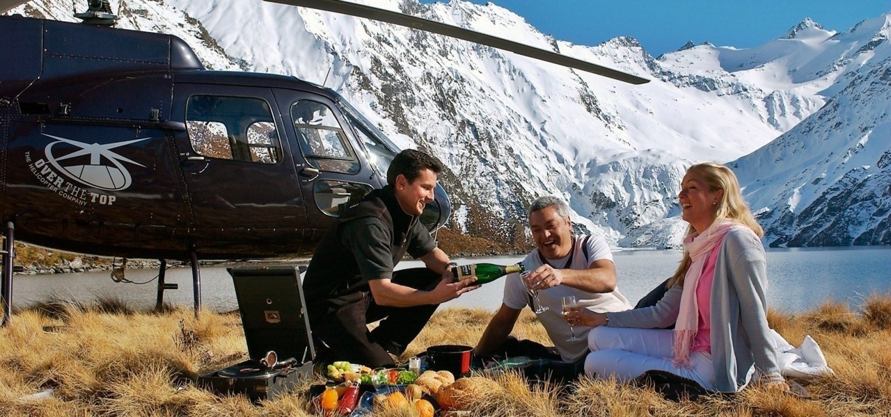 Helicopter tours - Wine Paths